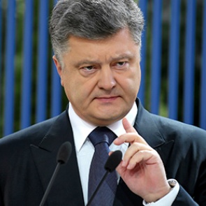 Порошенко призвал к новой волне санкций против России