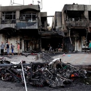 Около 30 человек погибли при взрывах на двух рынках Багдада