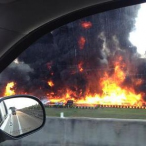 На складе химзавода в Техасе прогремели взрывы