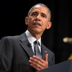 Обама поддержал версию о взрыве на борту российского лайнера