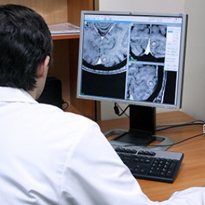 Низкую физическую активность связали с уменьшением объема головного мозга