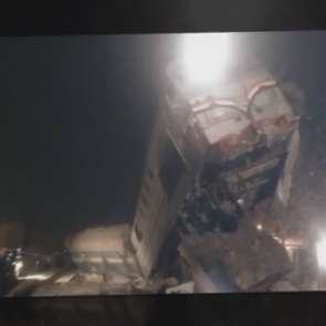 В Египте сошел с рельсов пассажирский поезд