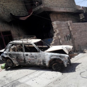 В Ираке при нападении террористов на шиитскую святыню погибли 20 человек