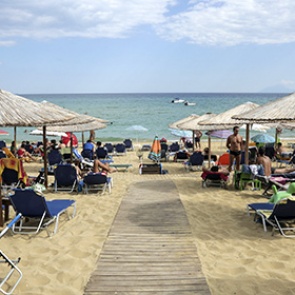 Российский турпоток в Грецию вырос почти вдвое