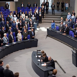 Евросоюз продлит часть антироссийских санкций