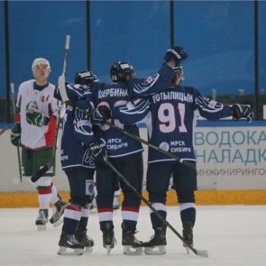Хоккеисты красноярского «Сокола» обыграли казанский «Барс»