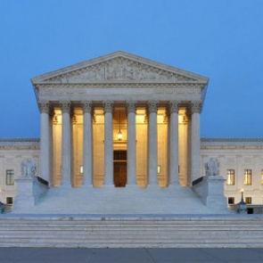 Верховный суд США принял решение в пользу Samsung в патентном споре с Apple