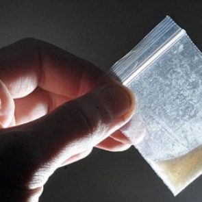 В Ачинске полицейские задержали наркосбытчика