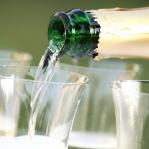 Эксперты назвали лучшее шампанское в Красноярске