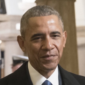 Обама поддержал протесты против указов Трампа