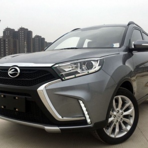 Китайцы клонировали наш Lada Xray