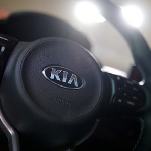 KIA перестала импортировать автомобили в Россию