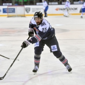 Дисквалифицированному за допинг Зарипову разрешили выступать в НХЛ