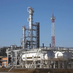 Ачинский нефтеперерабатывающий завод подарил городу фотовыставку