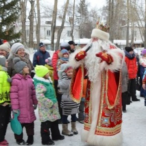 Новогодняя ёлка для жителей поселка Строителей откроется 22 декабря