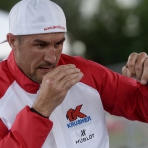 Российский боксер выложил видео с украинскими военными и стал предателем