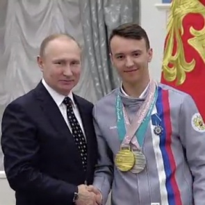 Красноярские паралимпийцы получили награды в Кремле из рук президента