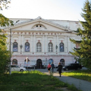 #Ачинску 335. Сегодня начнет свою работу творческая лаборатория «Театр и семейный вопрос»