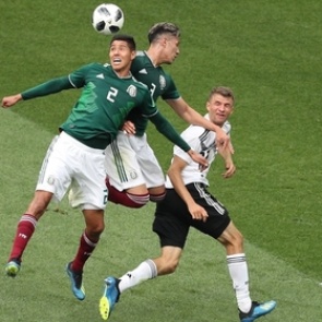 Действующие чемпионы мира потерпели поражение от сборной Мексики
