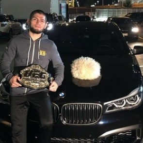 Нурмагомедов пригрозил разбить машину президента UFC