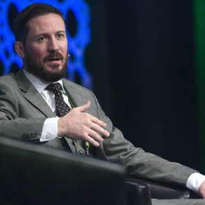 Тренер Макгрегора поддержал Нурмагомедова