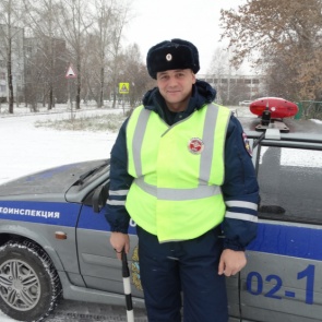 Госавтоинспекторы рекомендуют водителям соблюдать особую осторожность в связи со сложными погодными условиями