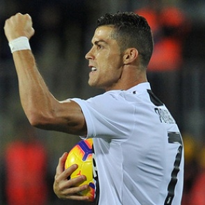 Роналду увидел в себе заслуженно лучшего футболиста мира