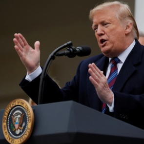 Трамп рассказал о новшестве стены на границе с Мексикой