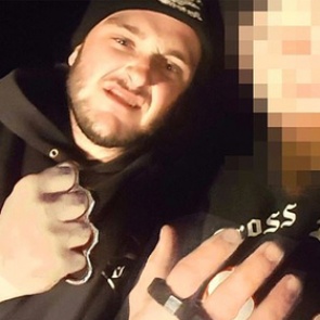 Байкер избил кенгуру кастетом и попал за решетку