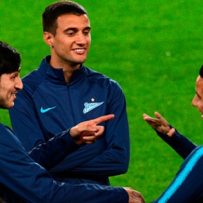 «Зенит» не забил пенальти и проиграл в плей-офф Лиги Европы