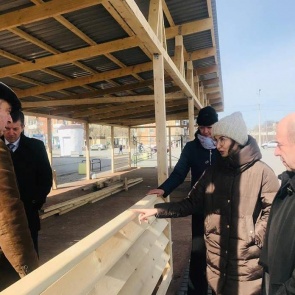 Площадь городского Дворца культуры украсят летние кафе