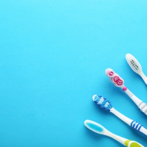 6 мифов об уходе за зубами, про которые нужно забыть как можно скорее