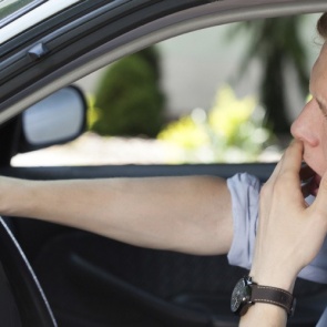 Как бороться со сном в пути за рулём, если ехать всё-таки надо