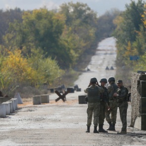 Пьяный украинский командир расстрелял своих подчиненных в Донбассе