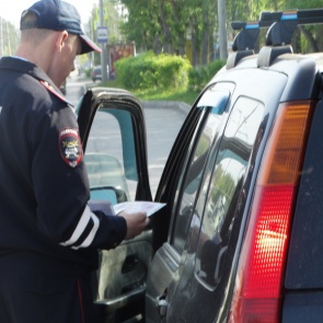 Дорожными полицейскими отстранено от управления 18 нетрезвых водителей за минувшую неделю
