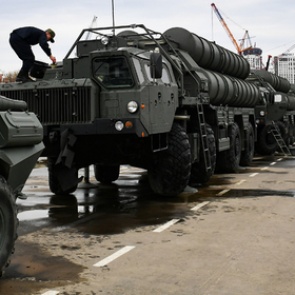 Россия построила «воздушный мост» для передачи С-400 Турции