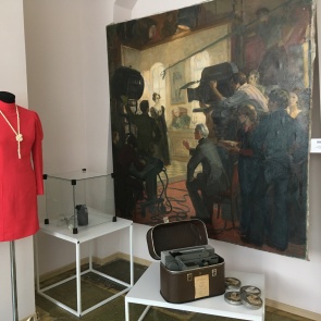 Выставка-диалог «Поговорим о герое…» открывается в музейно-выставочном центре