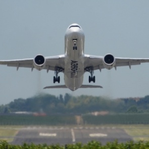 Украина вопреки запрету впустила к себе российский самолет