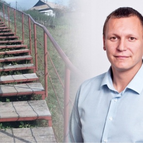 Лестница к 9 школе в поселке Мазульский рудник обновлена при содействии депутата Горсовета