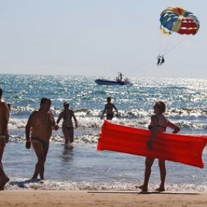 Подсчитано число погибших в Турции российских туристов