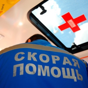 Житель Хакасии пытался задушить 7-летнюю девочку на детской площадке