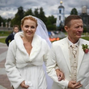 Россиянки стали позже выходить замуж