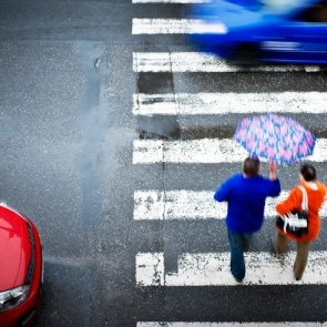 «Школа доносчика»: сообщающим о нарушениях ПДД предлагают платить