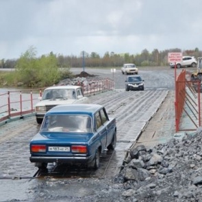 На следующей неделе в Ачинске демонтируют понтонную переправу через реку Чулым