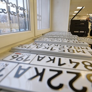 В России утвердили новые правила регистрации автомобилей