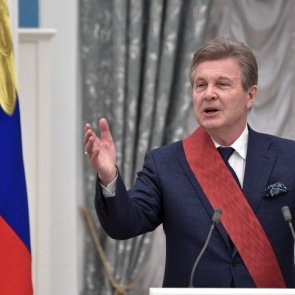 Врачи подтвердили коронавирус у певца Льва Лещенко