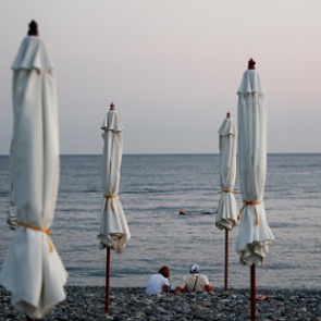 Краснодарский край разрешил въезд переболевшим COVID-19 туристам