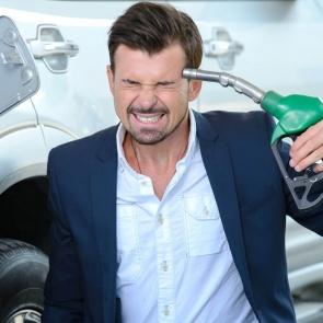 Красноярский край оказался среди лидеров по темпам роста цен на бензин в июне