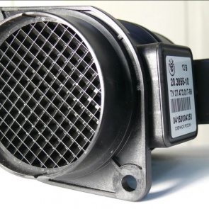 Датчик ДМРВ: причины и признаки неисправности