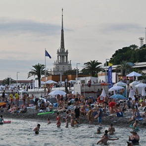 Синоптики назвали курорты российского юга с самым теплым морем в сентябре